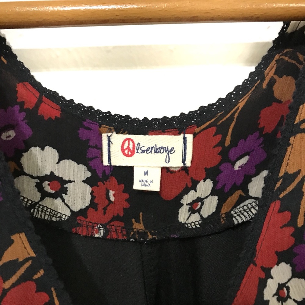 Olsenboye Floral Dress - Picture 4 of 7